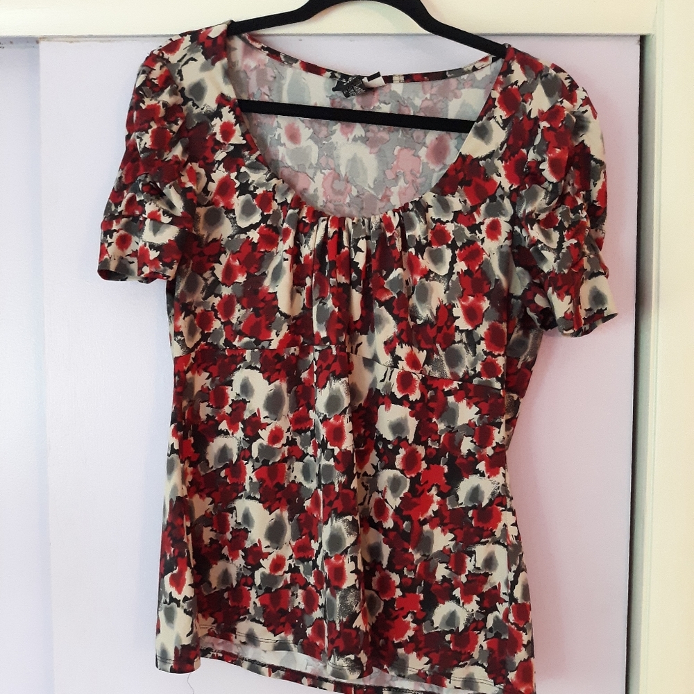 Studio 1940 multicolored short sleeved top